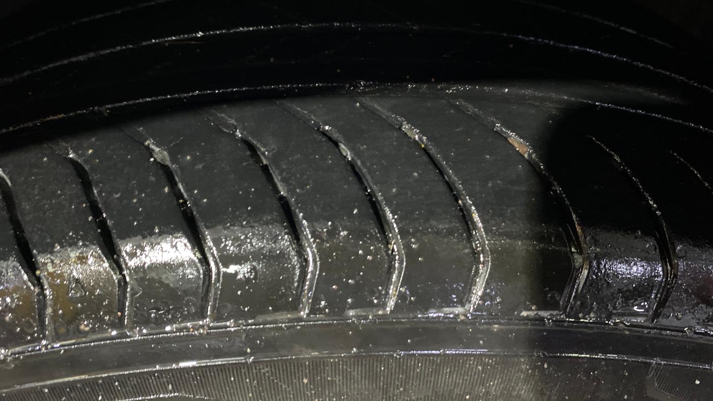 2019 Ford Ecosport TITANIUM + 1.5L PETROL AT, Petrol, Automatic, 74,762 km, Left Front Tyre Tread