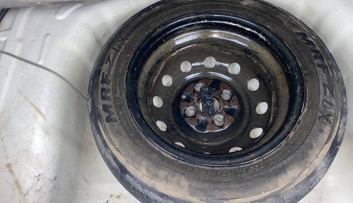 2012 Hyundai Eon MAGNA +, Petrol, Manual, 73,444 km, Spare Tyre