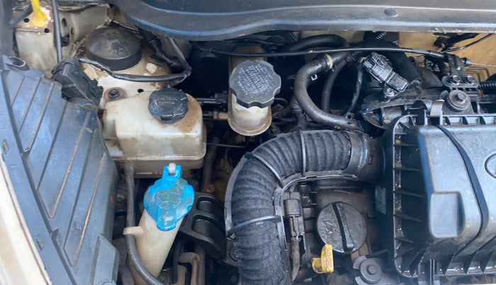 2012 Hyundai Eon MAGNA +, Petrol, Manual, 73,444 km, Engine View - Right