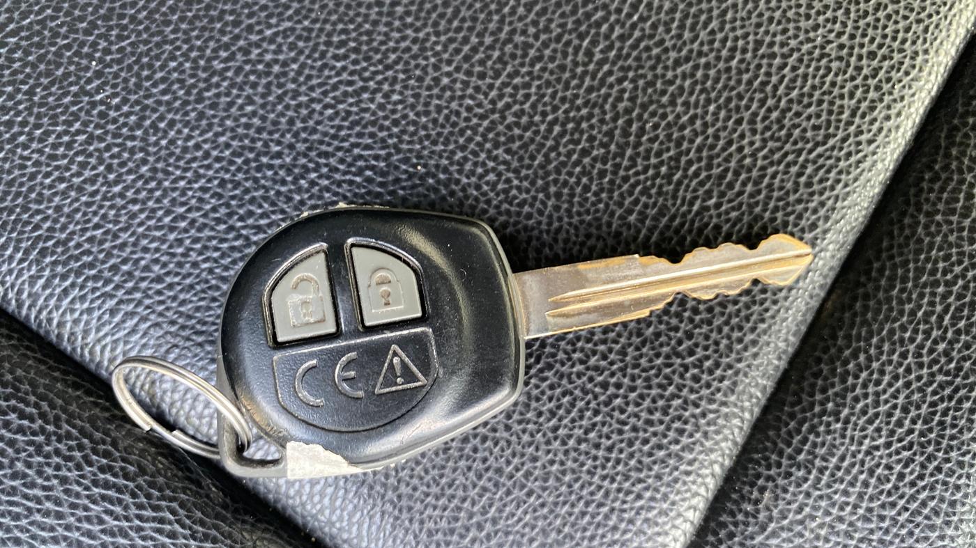 2019 Maruti Baleno DELTA PETROL 1.2, Petrol, Manual, 45,432 km, Key Close Up