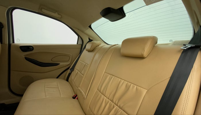 2020 Ford Figo Aspire TITANIUM1.5 DIESEL, Diesel, Manual, 62,258 km, Right Side Rear Door Cabin