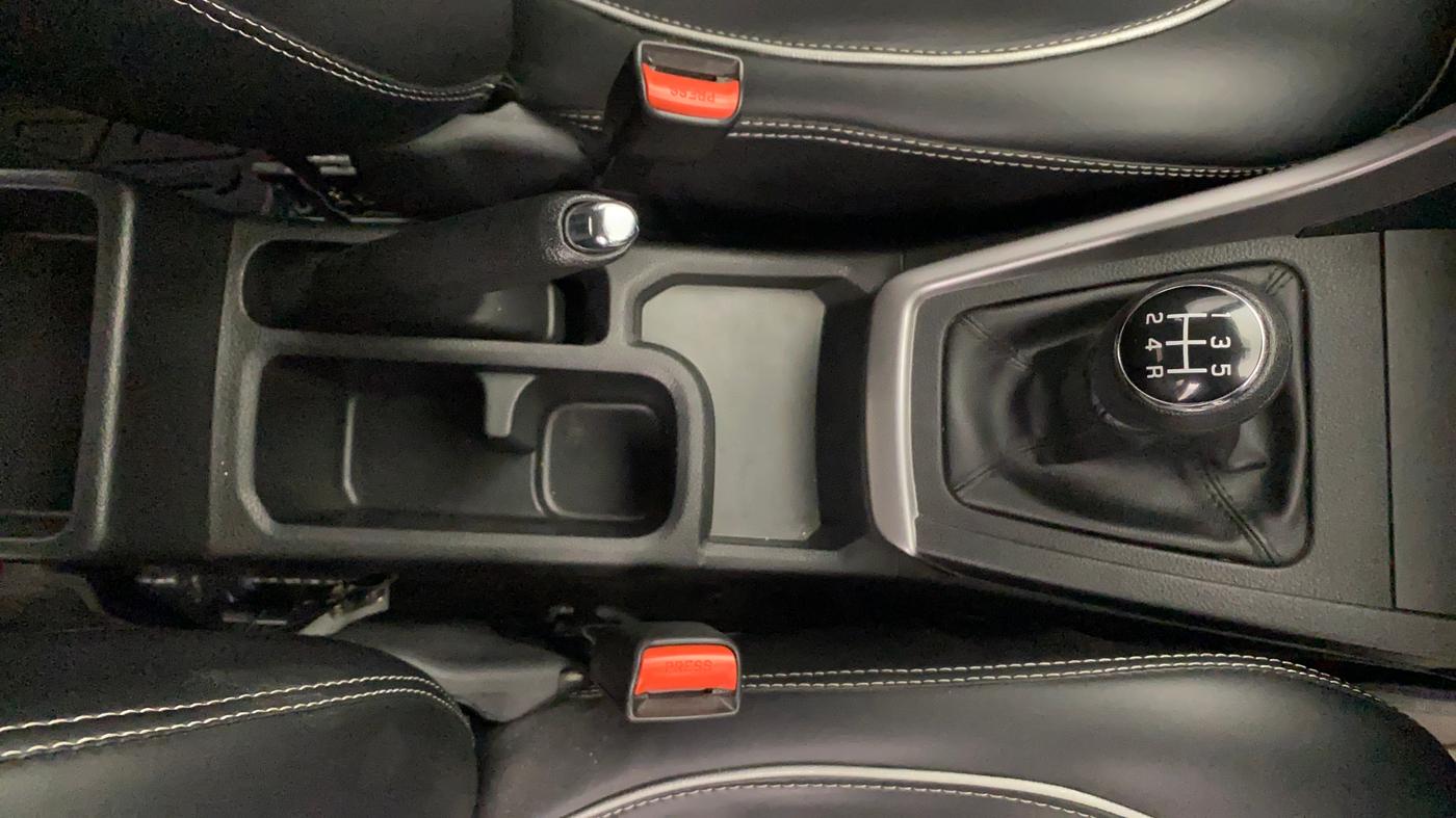 2024 Maruti BREZZA VXI S-CNG, CNG, Manual, 29,470 km, Gear Lever