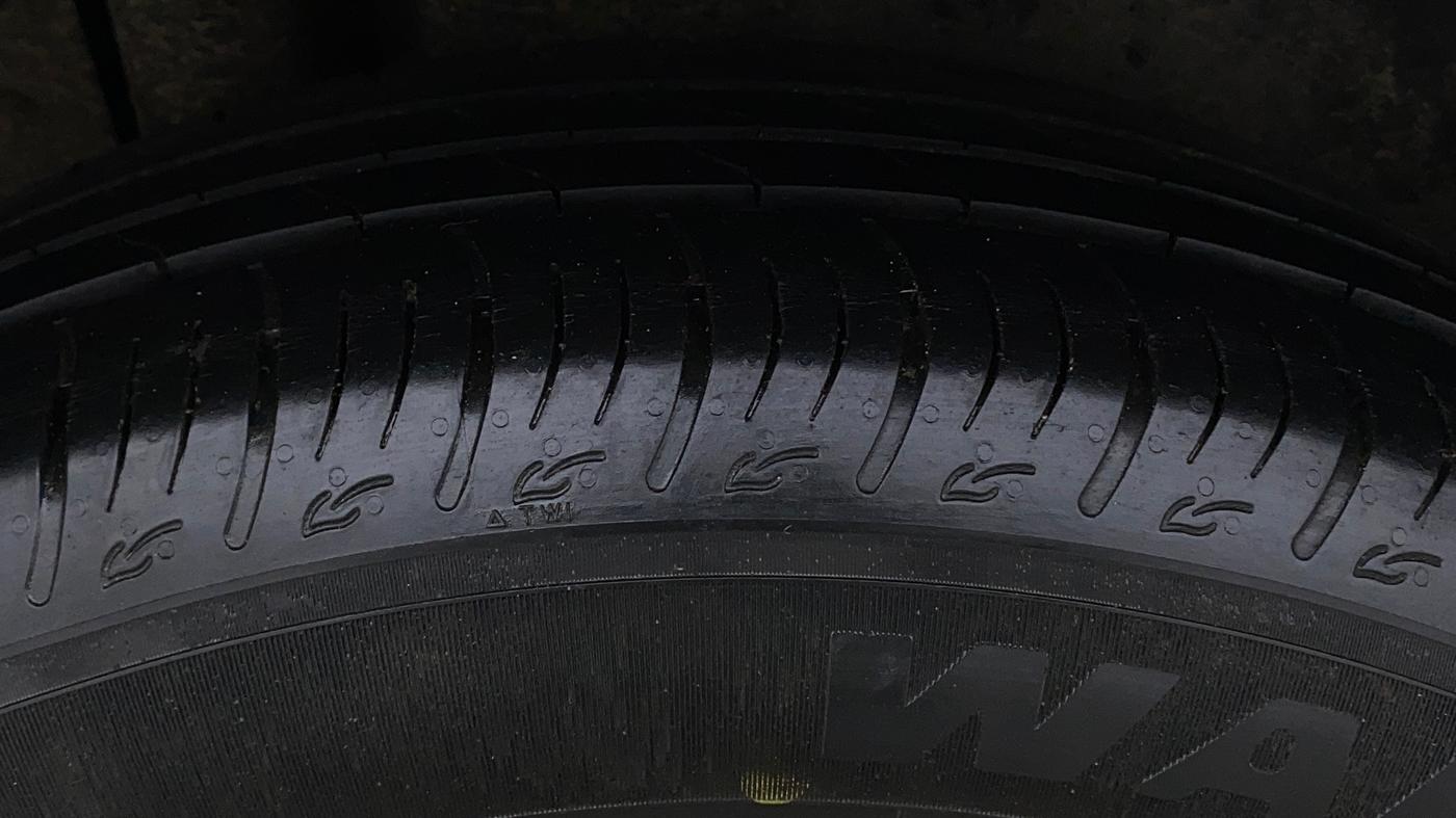 2024 Maruti BREZZA VXI S-CNG, CNG, Manual, 29,470 km, Right Rear Tyre Tread