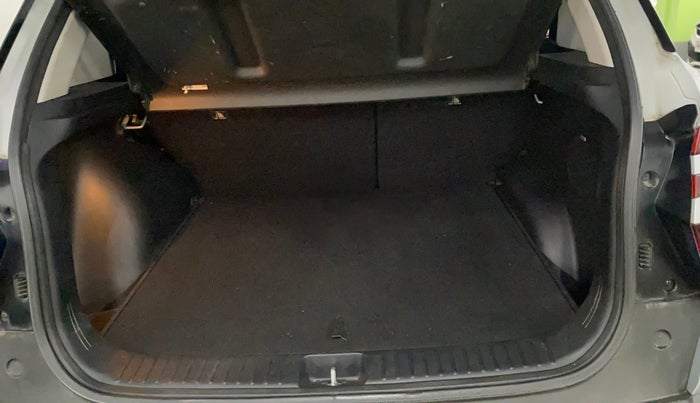 2020 Hyundai Creta SX (O) IVT 1.5 PETROL, Petrol, Automatic, 48,334 km, Boot Inside