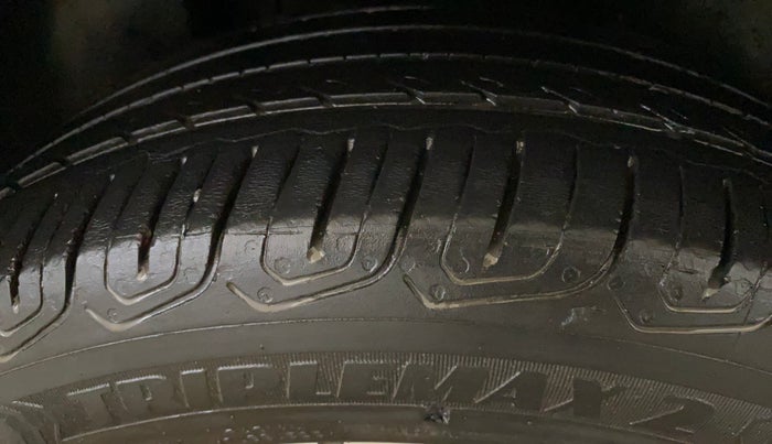 2022 Skoda SLAVIA STYLE 1.5L TSI MT, Petrol, Manual, 41,251 km, Right Rear Tyre Tread