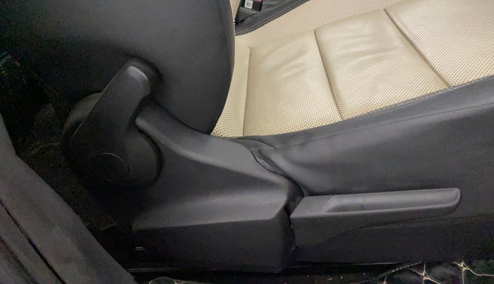 2022 Skoda SLAVIA STYLE 1.5L TSI MT, Petrol, Manual, 41,251 km, Driver Side Adjustment Panel