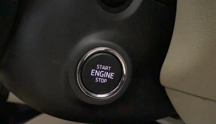 2022 Skoda SLAVIA STYLE 1.5L TSI MT, Petrol, Manual, 41,251 km, Keyless Start/ Stop Button