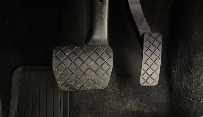 2021 Skoda Octavia STYLE 2.0, Petrol, Automatic, 94,384 km, Pedals