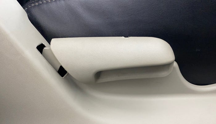 2016 Maruti Celerio ZXI AMT, Petrol, Automatic, 65,773 km, Driver Side Adjustment Panel