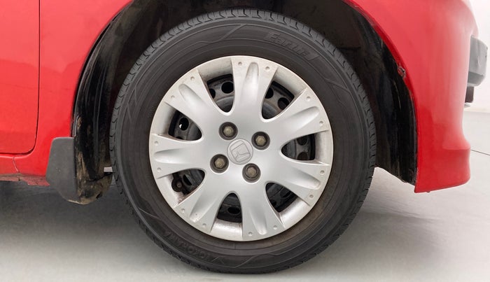 2012 Honda Brio S MT, Petrol, Manual, 60,344 km, Right Front Wheel