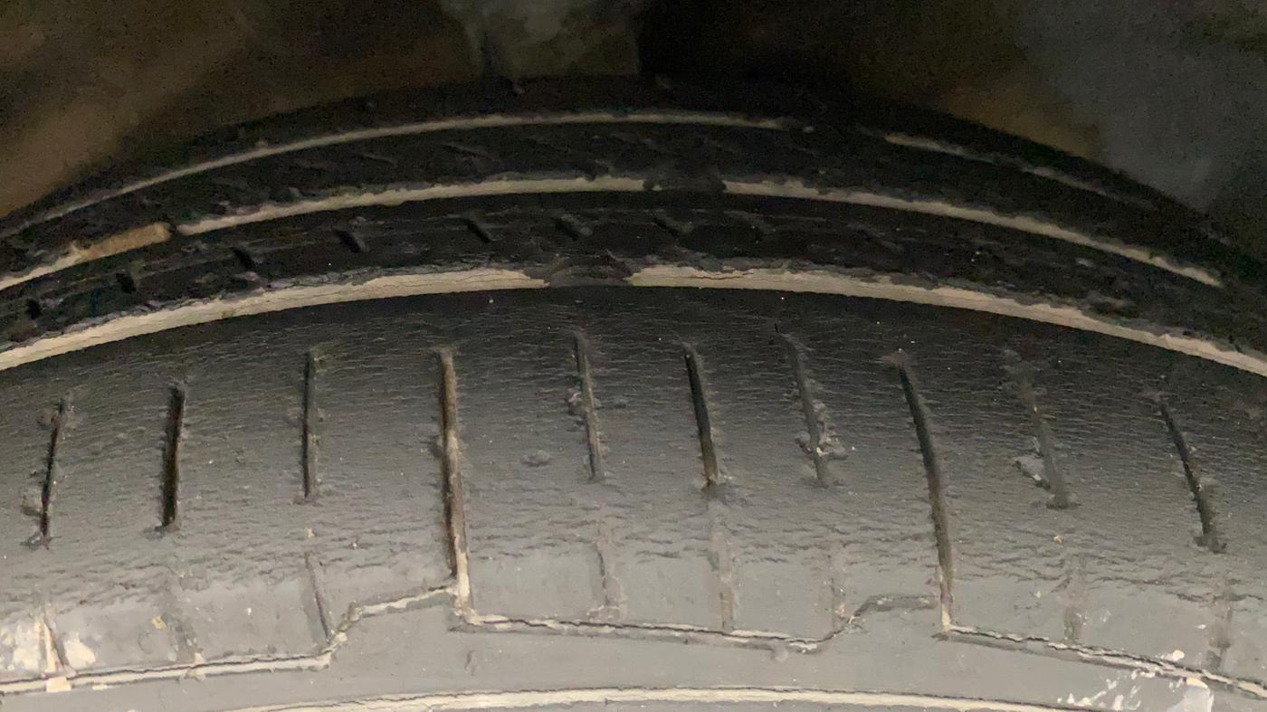 2011 Hyundai Santro Xing GLS, Petrol, Manual, 55,224 km, Right Front Tyre Tread