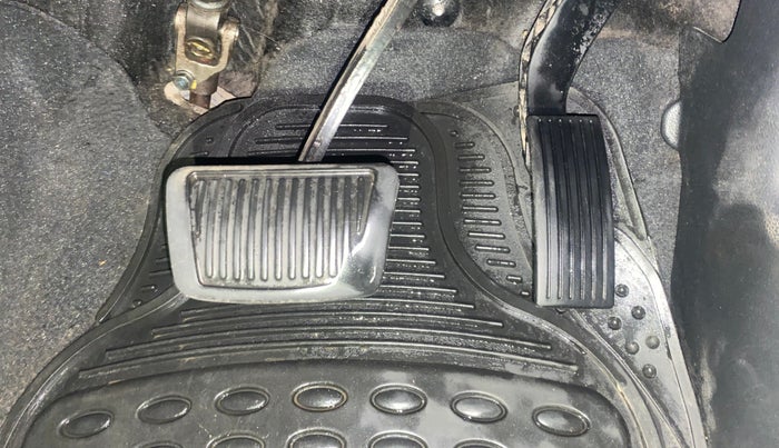 2013 Hyundai Grand i10 SPORTZ AT 1.2 KAPPA VTVT, Petrol, Automatic, 1,02,760 km, Pedals