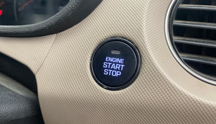 2013 Hyundai Grand i10 SPORTZ AT 1.2 KAPPA VTVT, Petrol, Automatic, 1,02,760 km, Keyless Start/ Stop Button