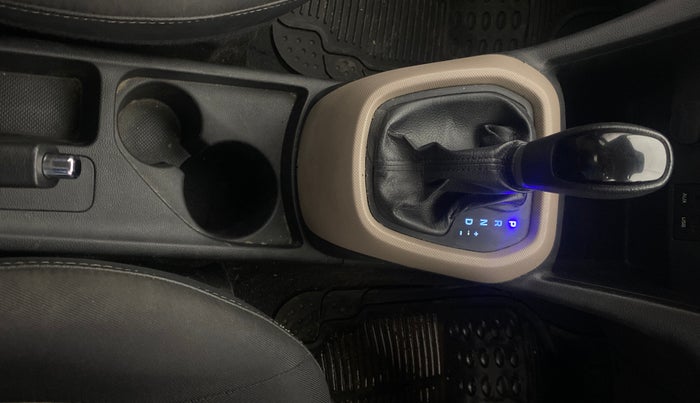 2013 Hyundai Grand i10 SPORTZ AT 1.2 KAPPA VTVT, Petrol, Automatic, 1,02,760 km, Gear Lever