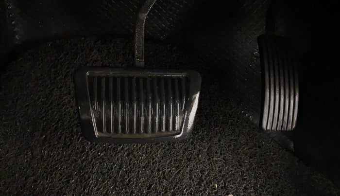 2017 Hyundai Creta SX PLUS AT 1.6 PETROL, Petrol, Automatic, 73,507 km, Pedals