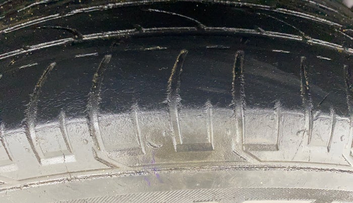 2017 Hyundai Creta SX PLUS AT 1.6 PETROL, Petrol, Automatic, 73,507 km, Left Rear Tyre Tread