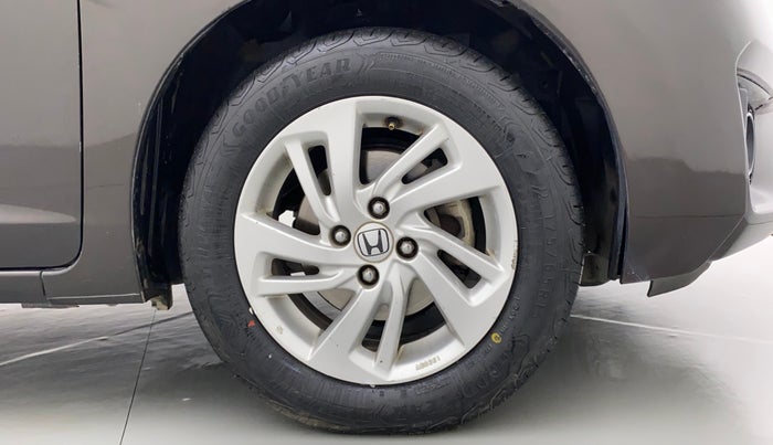 2015 Honda Jazz 1.2L I-VTEC V AT, Petrol, Automatic, 60,894 km, Right Front Wheel
