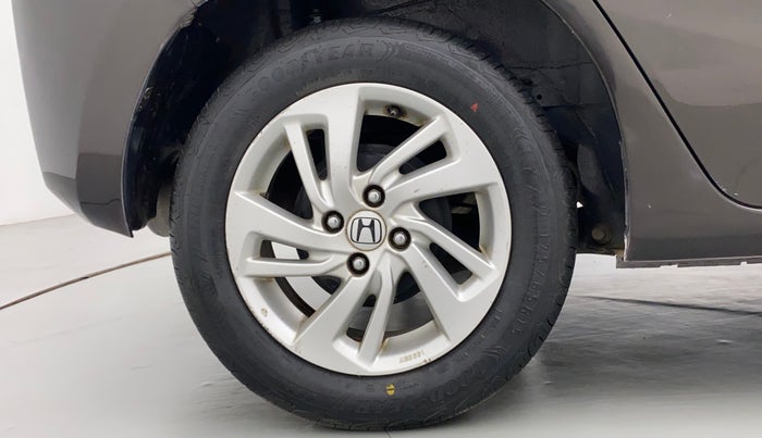 2015 Honda Jazz 1.2L I-VTEC V AT, Petrol, Automatic, 60,894 km, Right Rear Wheel