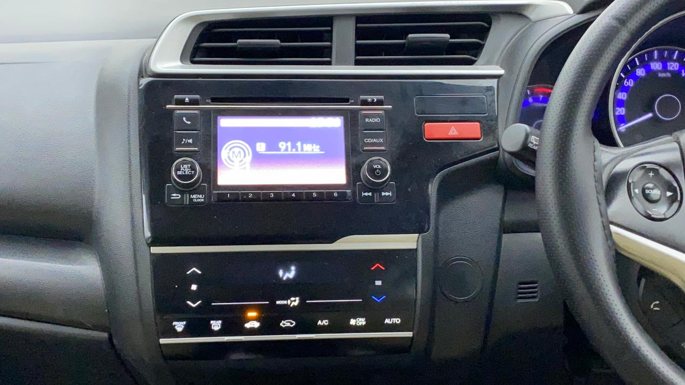 2015 Honda Jazz 1.2L I-VTEC V AT, Petrol, Automatic, 60,894 km, Air Conditioner