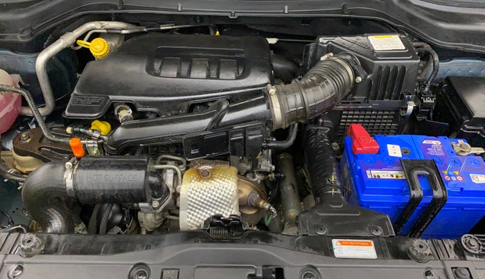 2019 Mahindra XUV300 W8 (O) 1.2 PETROL, Petrol, Manual, 50,713 km, Engine View