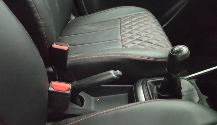 2022 Maruti IGNIS SIGMA 1.2, Petrol, Manual, 12,947 km, Gear Lever