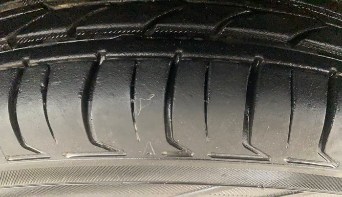 2020 Maruti S PRESSO VXI, Petrol, Manual, 70,921 km, Right Front Tyre Tread