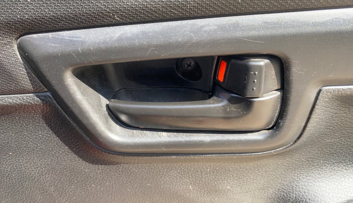 2020 Maruti S PRESSO VXI, Petrol, Manual, 70,921 km, Driver Side Door Panels Control