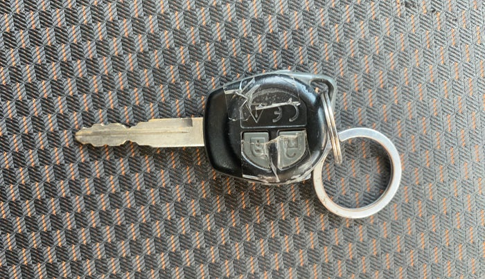 2020 Maruti S PRESSO VXI, Petrol, Manual, 70,921 km, Key Close Up