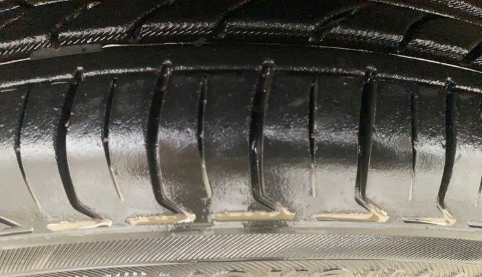 2020 Maruti S PRESSO VXI, Petrol, Manual, 70,921 km, Left Front Tyre Tread