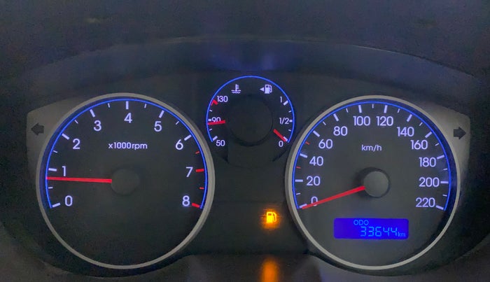 2011 Hyundai i20 MAGNA (O) 1.2, Petrol, Manual, 33,644 km, Odometer Image