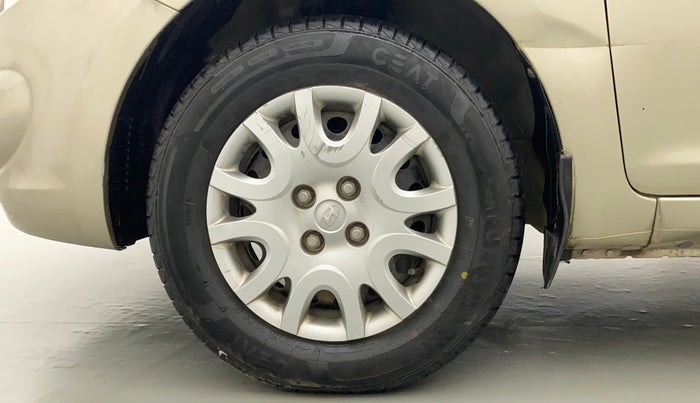 2011 Hyundai i20 MAGNA (O) 1.2, Petrol, Manual, 33,644 km, Left Front Wheel