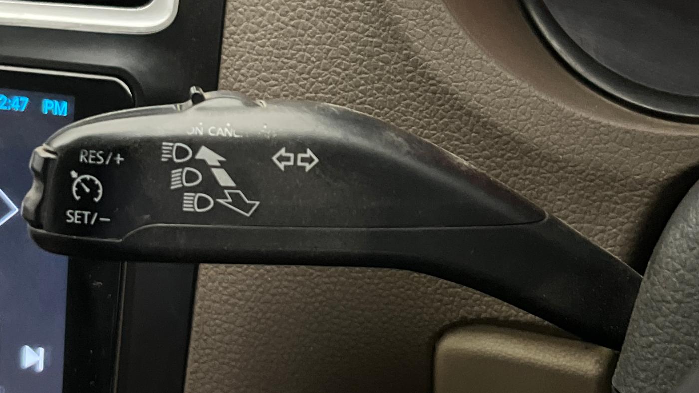 2014 Skoda Rapid AMBITION 1.6 MPI AT, Petrol, Automatic, 76,098 km, Adaptive Cruise Control