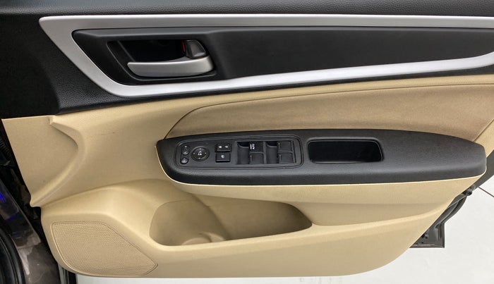 2022 Honda Amaze 1.2L I-VTEC VX, Petrol, Manual, 46,129 km, Driver Side Door Panels Control
