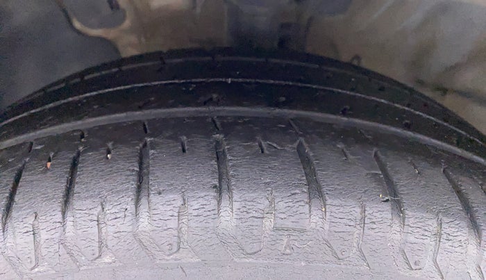 2019 Hyundai Verna 1.6 CRDI SX + AT, Diesel, Automatic, 49,098 km, Left Front Tyre Tread