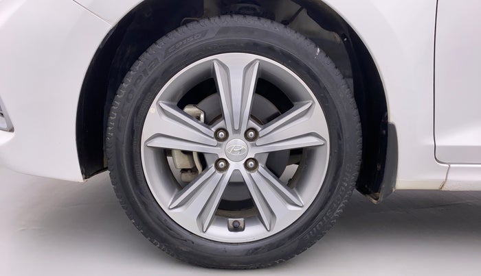 2019 Hyundai Verna 1.6 CRDI SX + AT, Diesel, Automatic, 49,098 km, Left Front Wheel