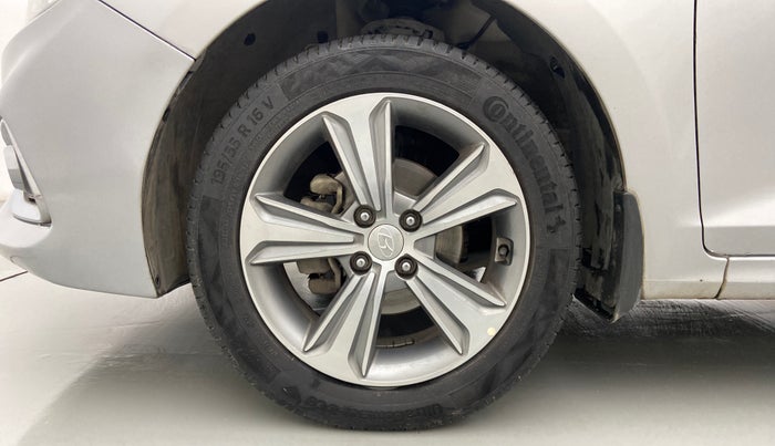 2017 Hyundai Verna 1.6 CRDI SX + AT, Diesel, Automatic, 62,303 km, Left Front Wheel