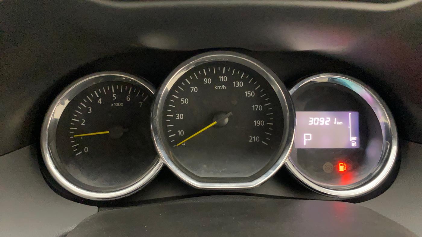 2018 Renault Duster RXS CVT, Petrol, Automatic, 30,921 km, Odometer Image