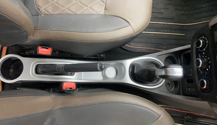 2018 Renault Duster RXS CVT, Petrol, Automatic, 30,921 km, Gear Lever