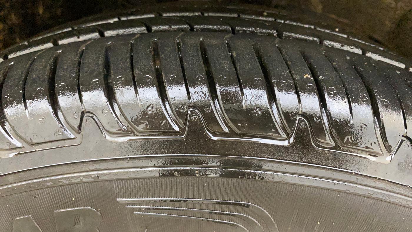 2018 Renault Duster RXS CVT, Petrol, Automatic, 30,921 km, Right Front Tyre Tread