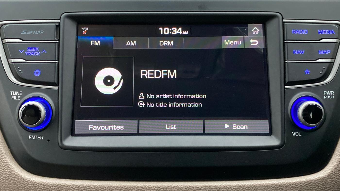 2018 Hyundai Elite i20 ASTA 1.2, Petrol, Manual, 32,389 km, Infotainment System