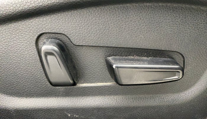 2019 KIA SELTOS GTX PLUS DCT 1.4 PETROL, Petrol, Automatic, 99,268 km, Driver Side Adjustment Panel