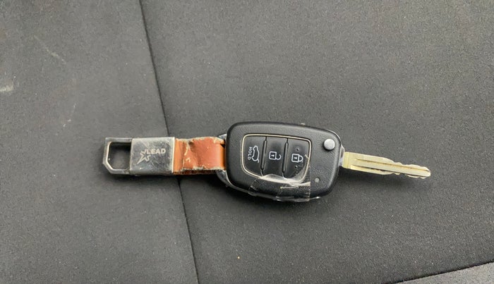 2021 Hyundai NEW I20 SPORTZ 1.2 AT, Petrol, Automatic, 58,277 km, Key Close Up