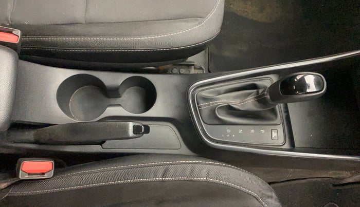 2021 Hyundai NEW I20 SPORTZ 1.2 AT, Petrol, Automatic, 58,277 km, Gear Lever