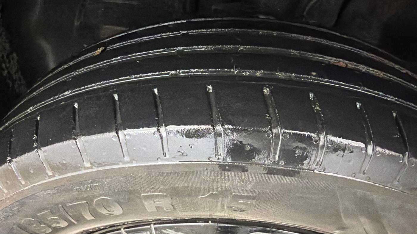2023 Tata PUNCH ADVENTURE MT, Petrol, Manual, 78,363 km, Left Front Tyre Tread