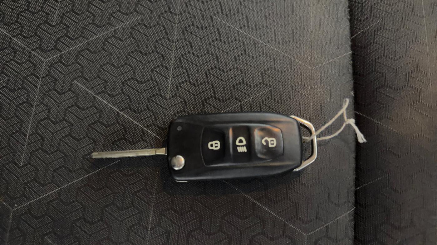 2023 Tata PUNCH ADVENTURE MT, Petrol, Manual, 78,363 km, Key Close Up