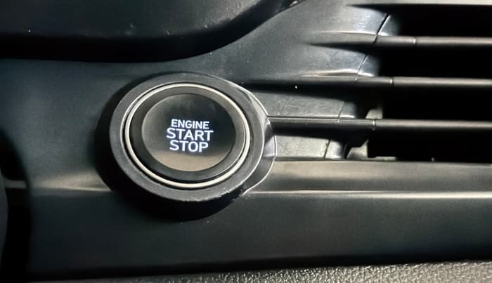 2022 Hyundai NEW I20 ASTA (O) 1.2 MT, Petrol, Manual, 16,688 km, Keyless Start/ Stop Button