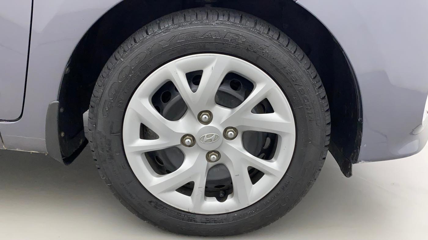 2018 Hyundai Grand i10 MAGNA 1.2 KAPPA VTVT, Petrol, Manual, 31,578 km, Right Front Wheel