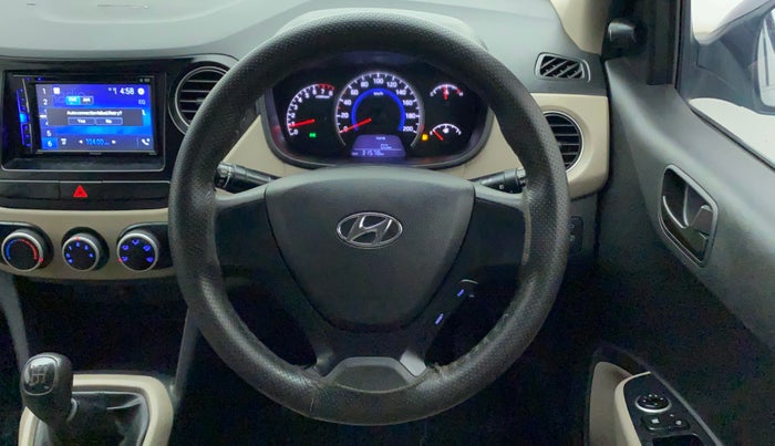 2018 Hyundai Grand i10 MAGNA 1.2 KAPPA VTVT, Petrol, Manual, 31,578 km, Steering Wheel Close Up