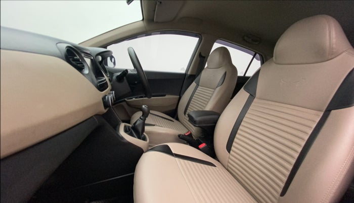 2018 Hyundai Grand i10 MAGNA 1.2 KAPPA VTVT, Petrol, Manual, 31,578 km, Right Side Front Door Cabin