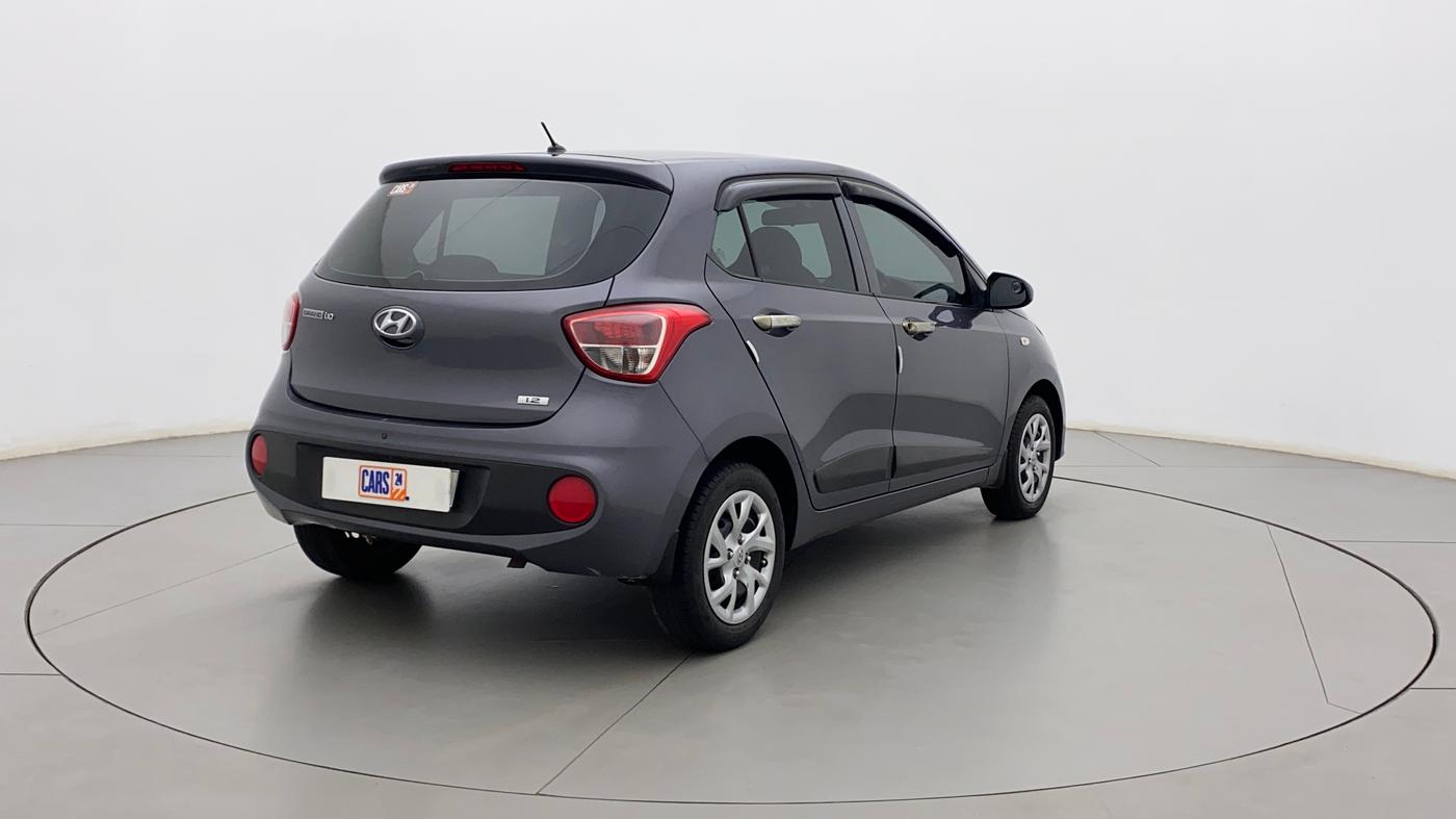 2018 Hyundai Grand i10 MAGNA 1.2 KAPPA VTVT, Petrol, Manual, 31,578 km, Right Back Diagonal